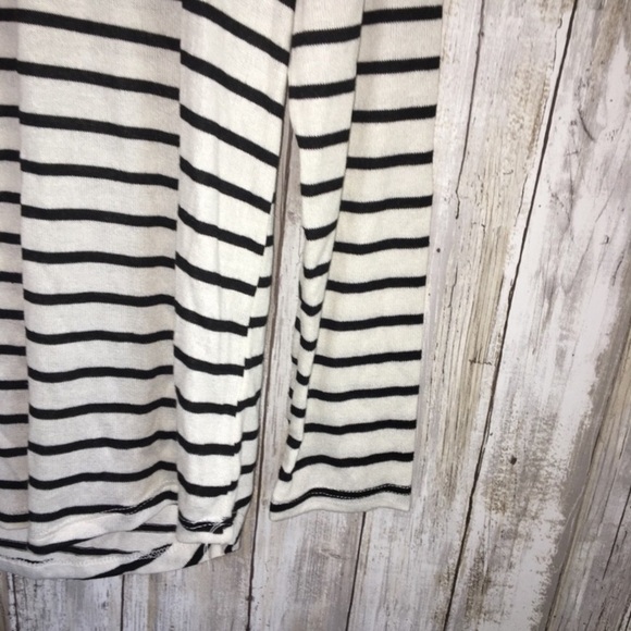 NWT Maurices Two Toned Blouse - Picture 3 of 6